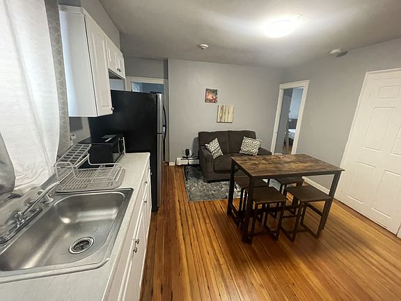 2nd image of 160-162 Transit St #162-1F