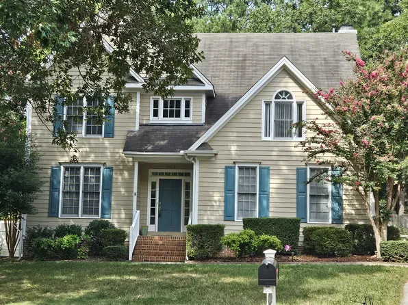 9013 Pleasant Meadow Dr, Raleigh, NC 27615