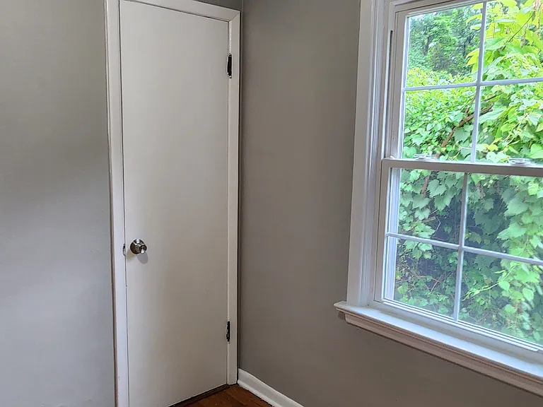 311 Ronbar Ln — Photo 11