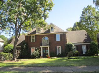 8905 Cd Smith Rd, Germantown, TN 38138