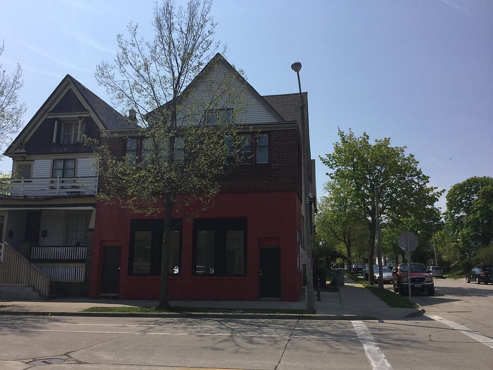 1st image of 801 E Center St APT 3