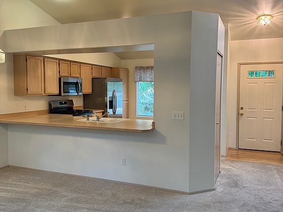 4th image of 3049 SE Grandhaven St