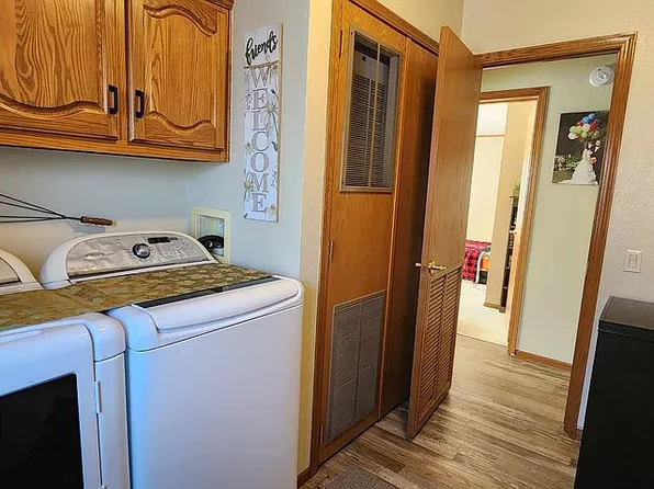 113 Willow Rd, Thief River Falls, MN 56701