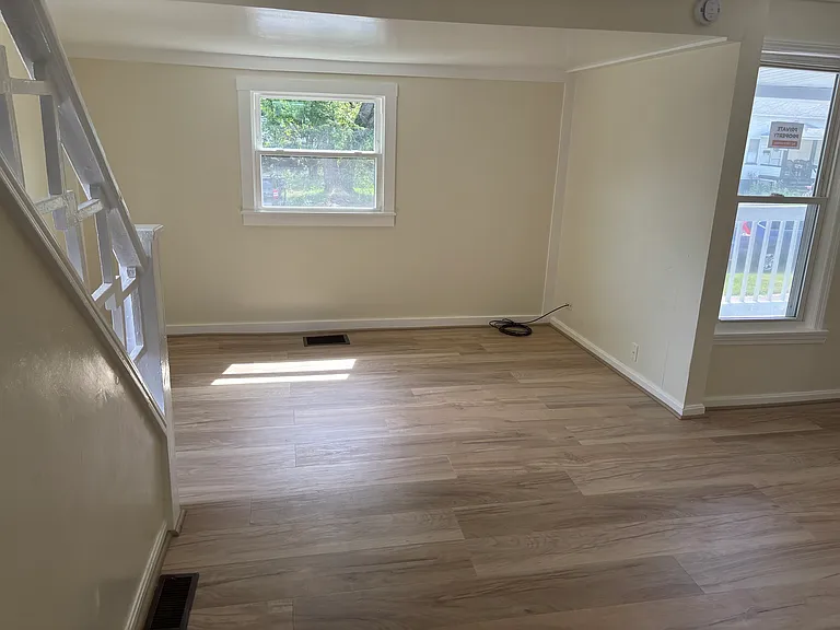 114 Matta Ave — Photo 5