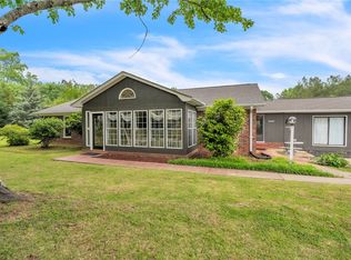 722 Lay Bridge Rd, Central, SC 29630