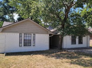 1100 Hardwood Ln, College Station, TX 77840