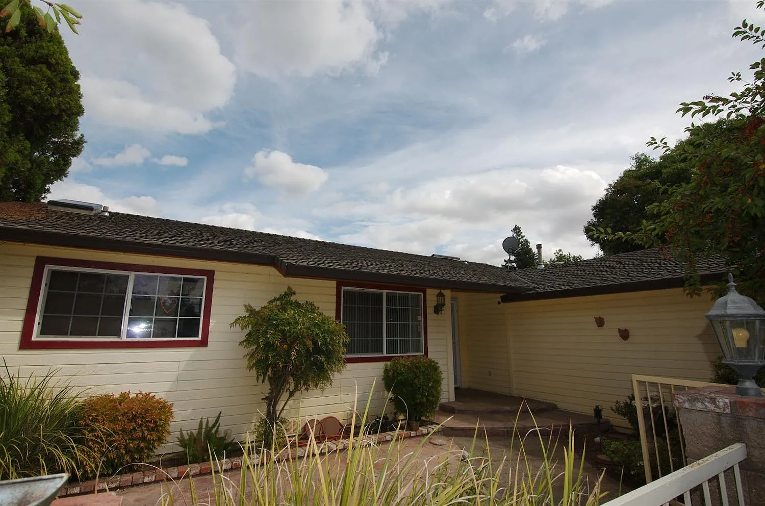 2101 Red Brook Way photo 1