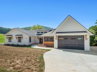 39 Dula Springs Rd, Weaverville, NC 28787