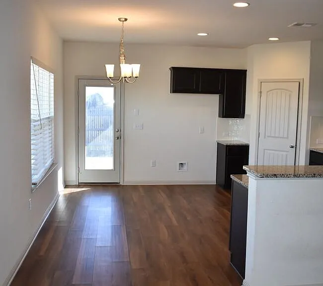 1105 Fairhaven Gtwy — Photo 7
