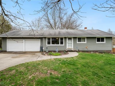 5963 Dailey Rd, Akron, OH, 44319