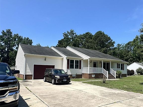 3rd image of 4098 Providence Rd