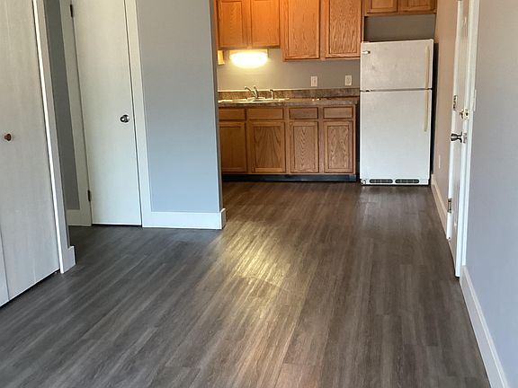 2nd image of 2900 Ayre St #D25