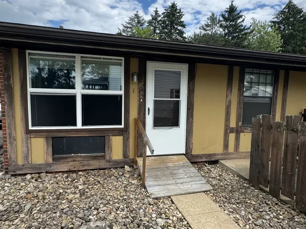 1034 Phillips St APT 1, Baden, PA 15005