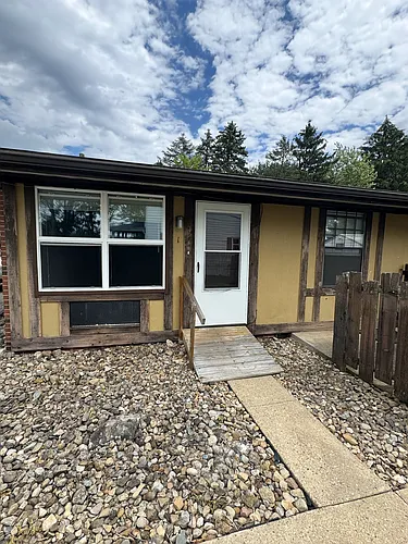 1034 Phillips St #1 Photo 1