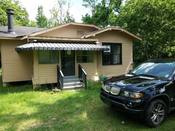 5215 Hillcrest Dr, Zachary, LA 70791