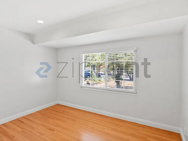 1426 Brookglen Dr — Photo 19