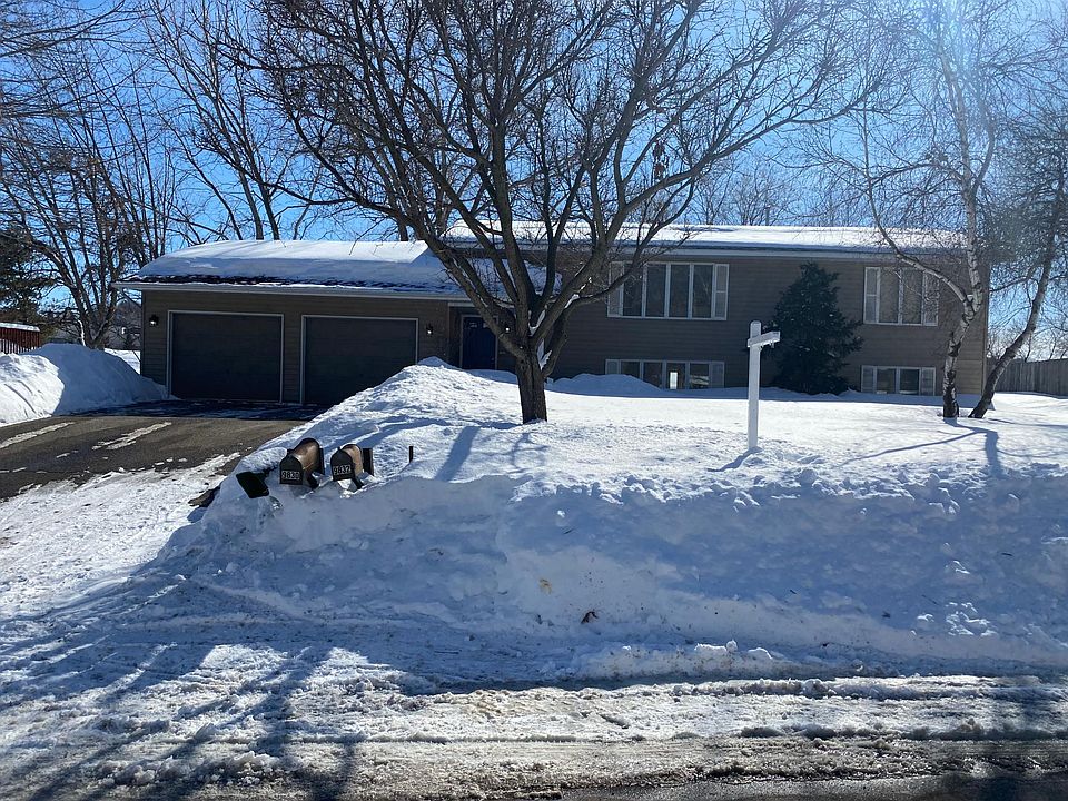1st image of 9830 Upper 161st St W