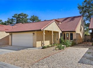 11647 Pepper Ln, Apple Valley, CA 92308