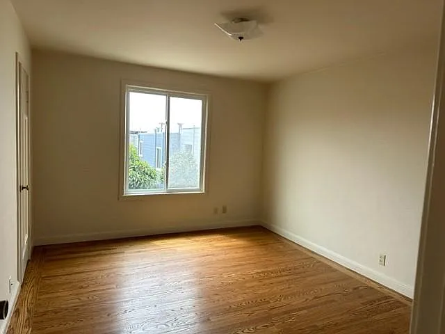 3339 Noriega St — Photo 10