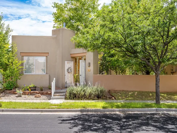 18 Coyote Pass, Santa Fe, NM 87508