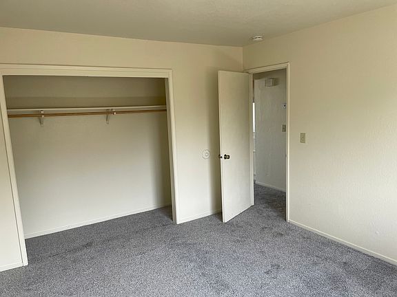 4th image of 1040 Buena Vista Dr #1050