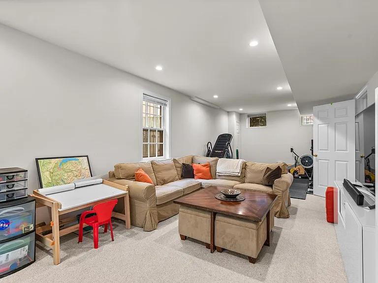 6309 Avalon Dr — Photo 39