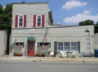 209 S Webster St, Augusta, MI 49012