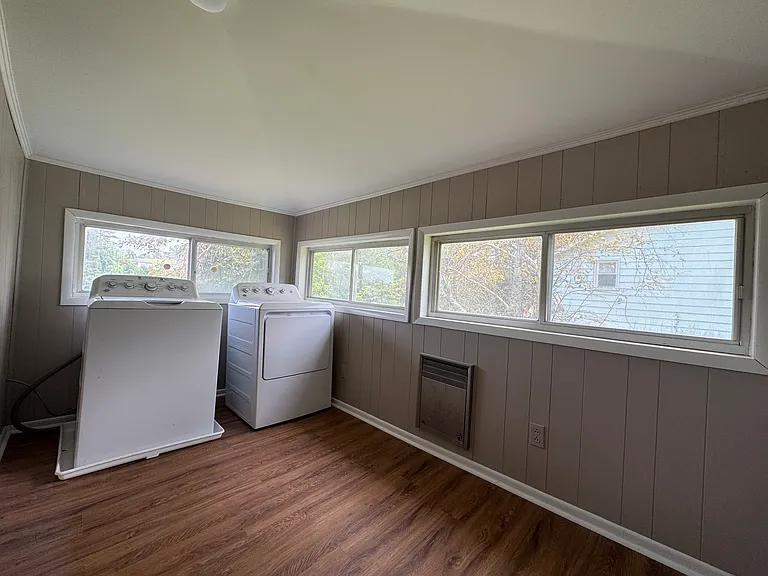 306 College St — Photo 13