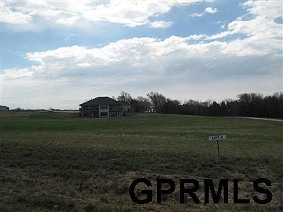 3rd image of 20550 Deer Track Cir