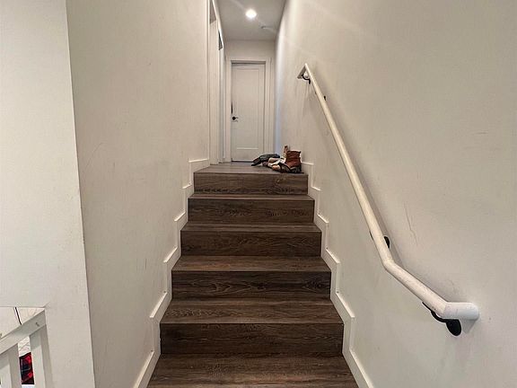 5th image of 2718 Durant Ave #C