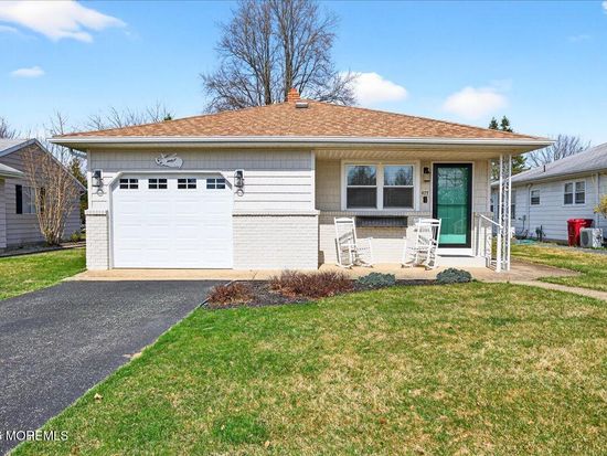 477 Jamaica Boulevard, Toms River, NJ 08757