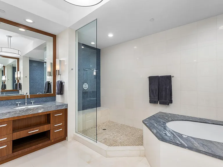 1000 S Ocean Blvd #110 — Photo 43