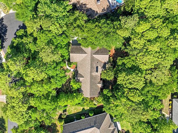 5th image of 474 Muirfield Dr.