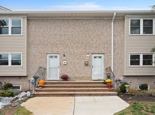 919 Robin Rd, Hillsborough Twp., NJ 08844