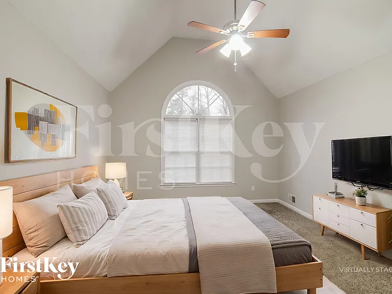 4725 Diggers Way — Photo 12