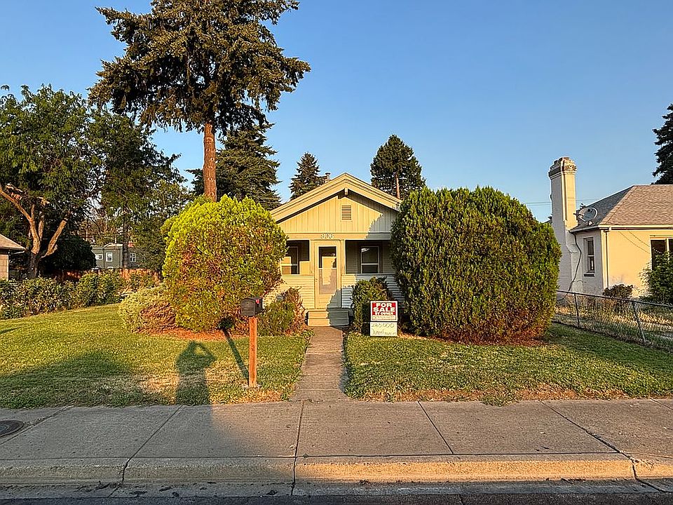 1st image of 806 S 16th Ave