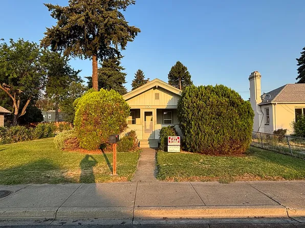 806 S 16th Ave, Yakima, WA 98902