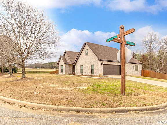 2nd image of 21 Loch Rdg