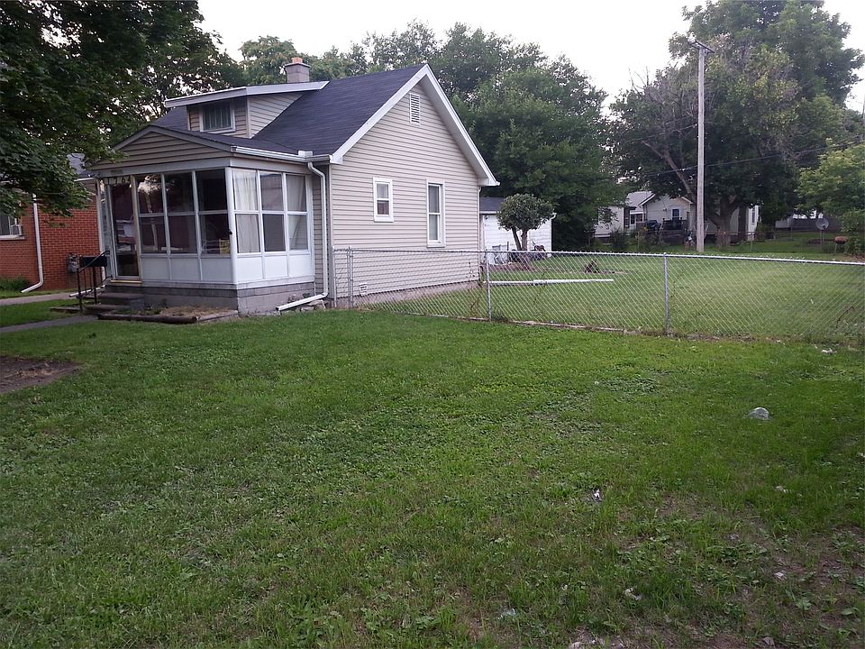 Bungalow Double Lot