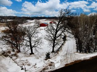 27316 Copperfield Rd, Paynesville, MN 56362