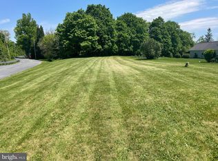 Cooper St, Spring Mills, PA 16875