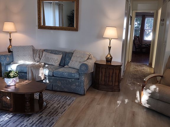 3rd image of 2214 Dorchester Ct #0
