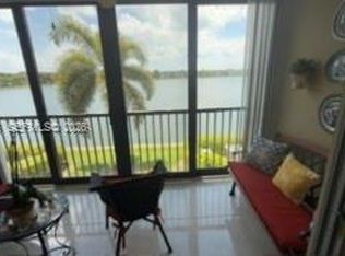 1400 SW 131st Way APT 203Q, Pembroke Pines, FL 33027