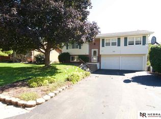 5409 S 51st Ave, Omaha, NE 68117