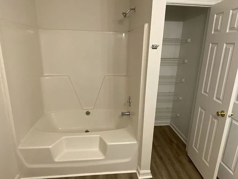 3122 Periwinkle Ct — Photo 13