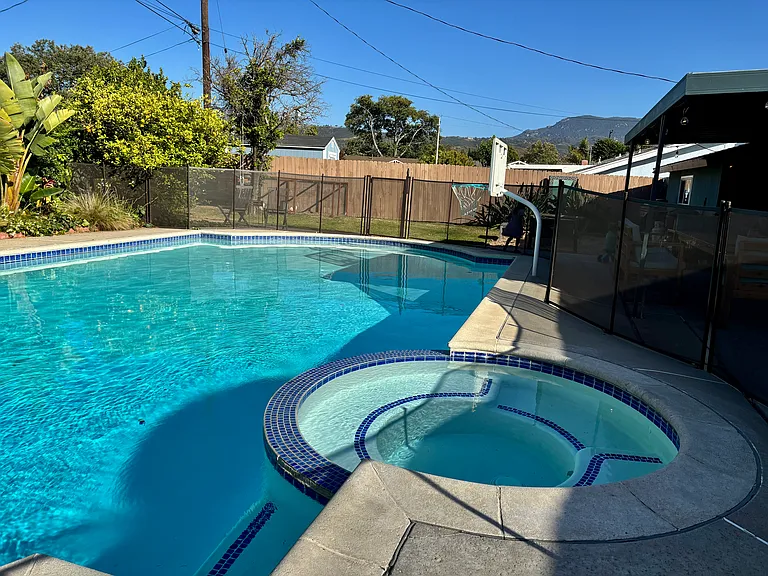 448 Ben Ct — Photo 25