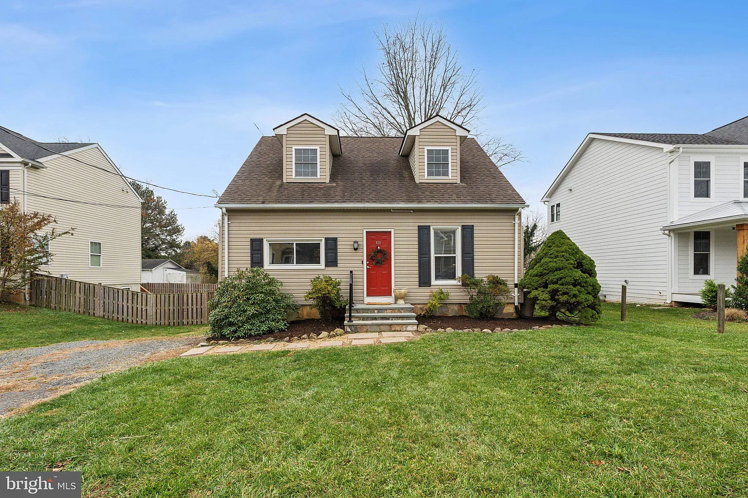 410 E G St photo 1