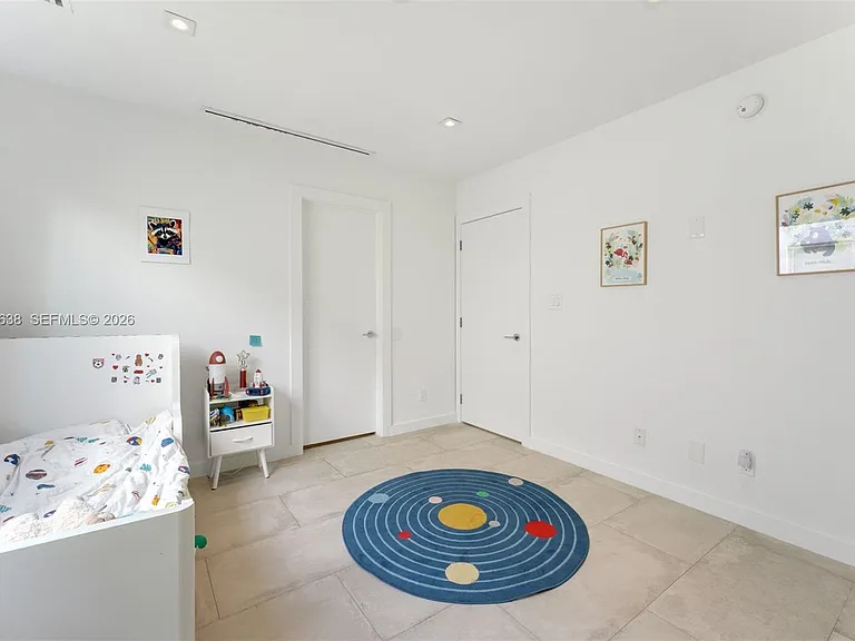 2908 Virginia St #2908 — Photo 15