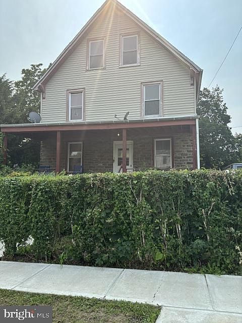 1st image of 6602 N 7th St
