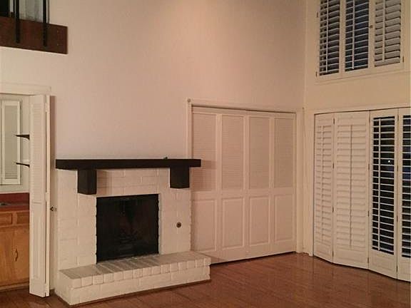 5th image of 708 Lakeshore Dr